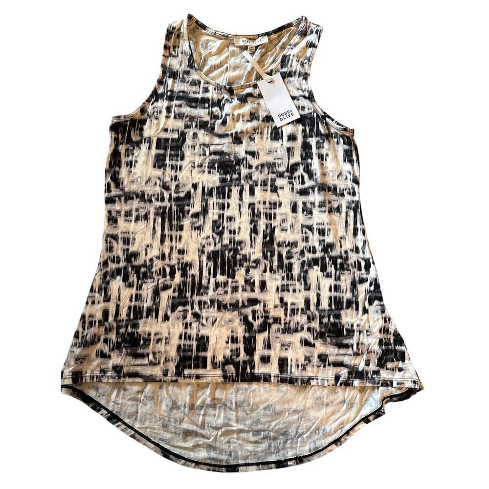 NEW WOMANS TOP - size Medium